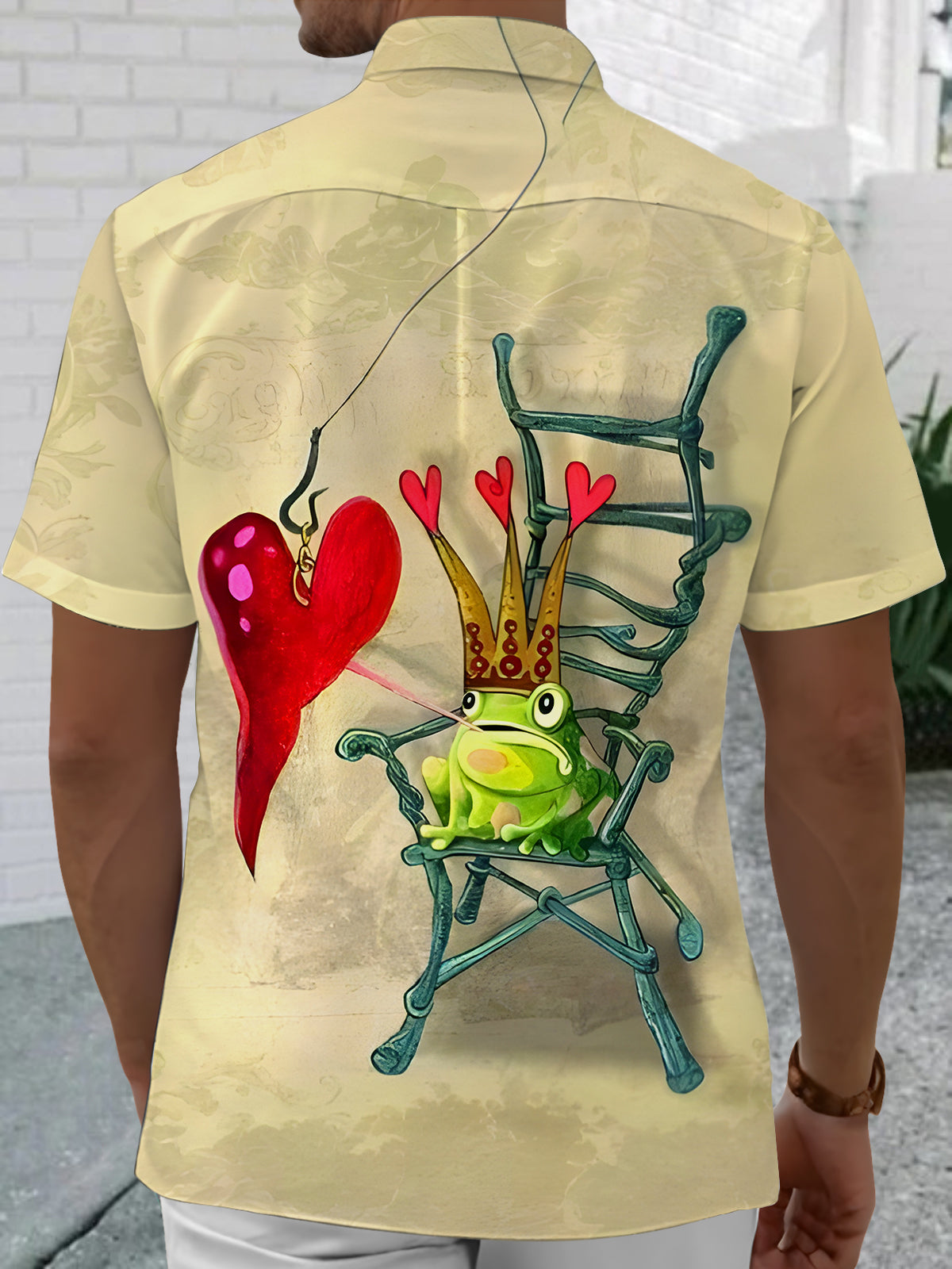 Funny Frog Love Men's Pocket Short Sleeve Shirts