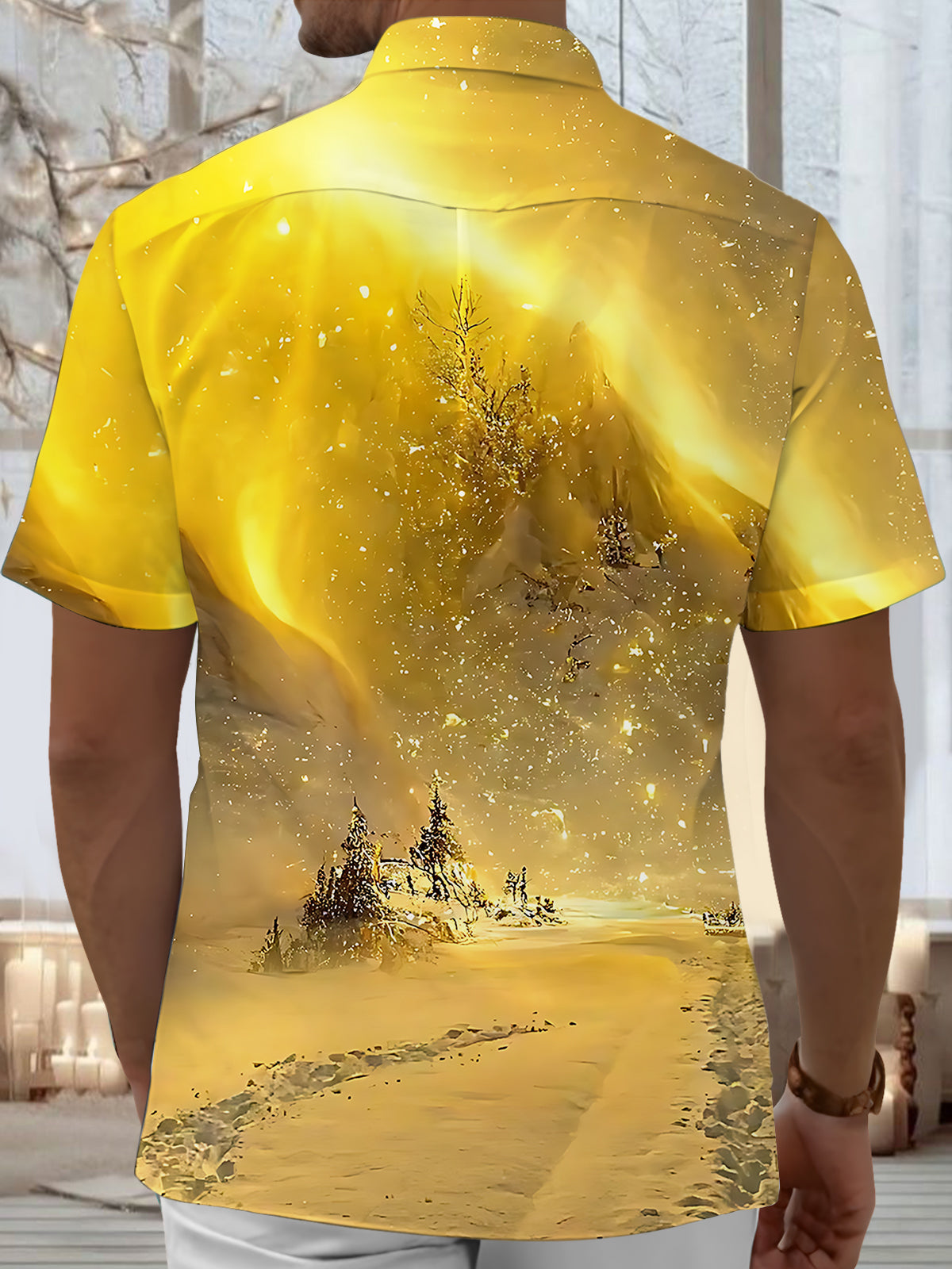 Yellow Winter Snow Scene Print Men's Pocket Short Sleeve Shirts
