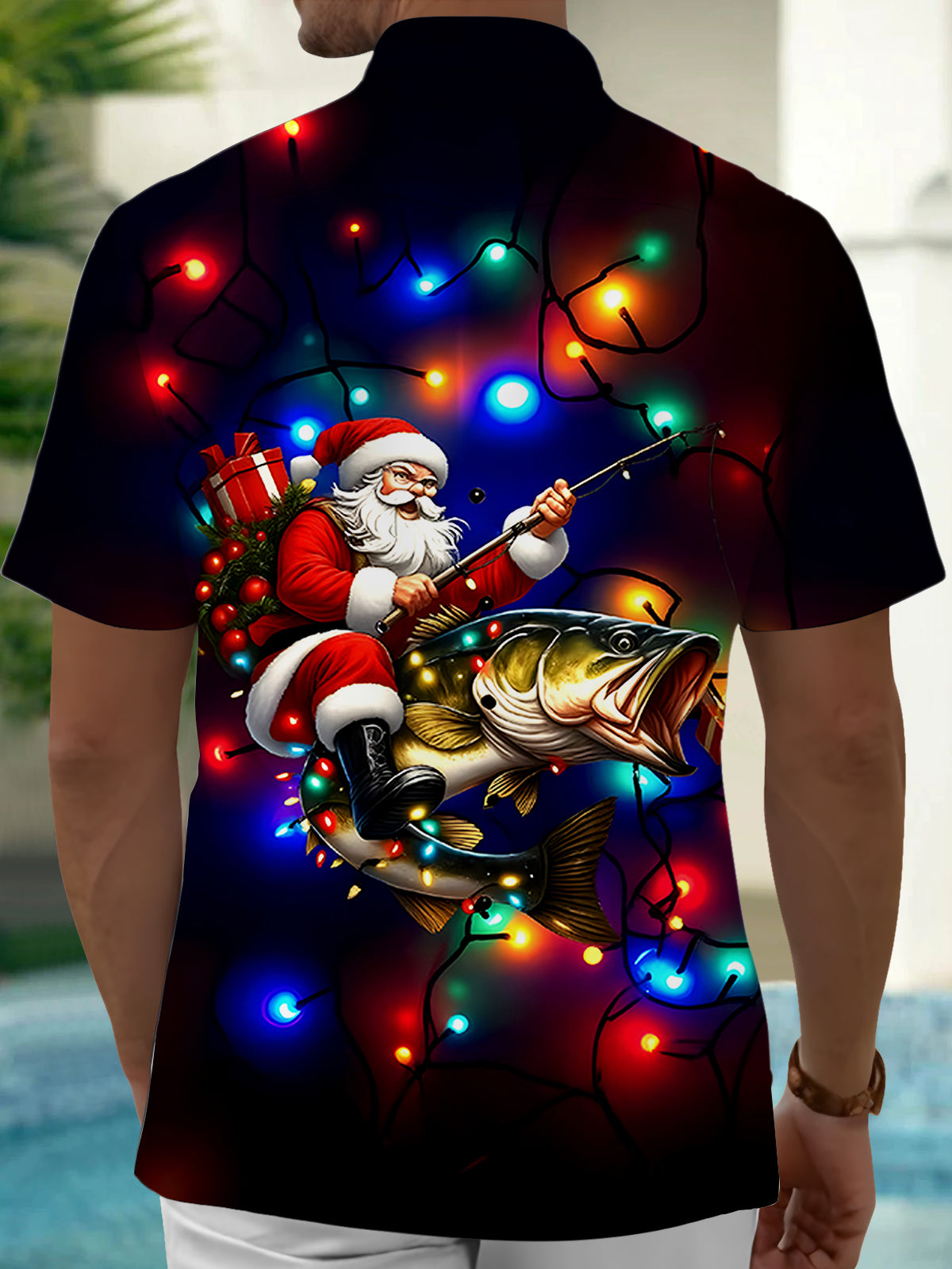 Santa Claus Fish Men's Pocket Short Sleeve Shirts