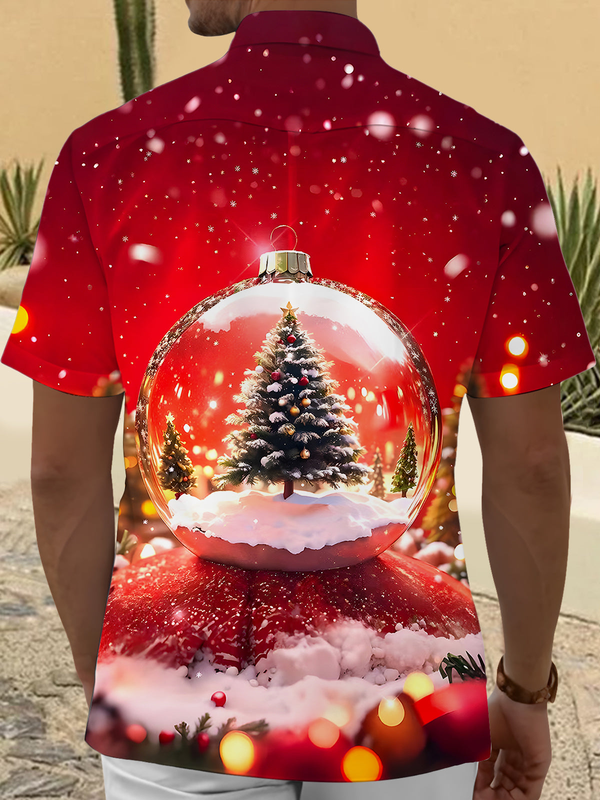Christmas Tree Men's Pocket Short Sleeve Shirts