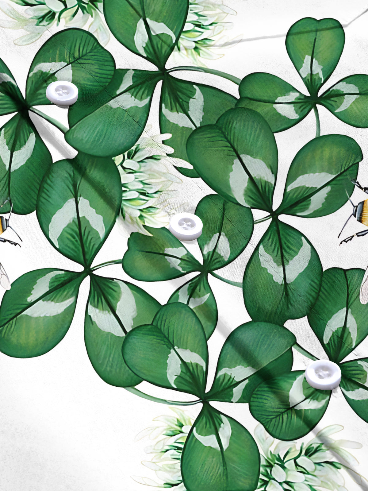 Clover Bee Poker Print Men's Pocket Short Sleeve Shirts