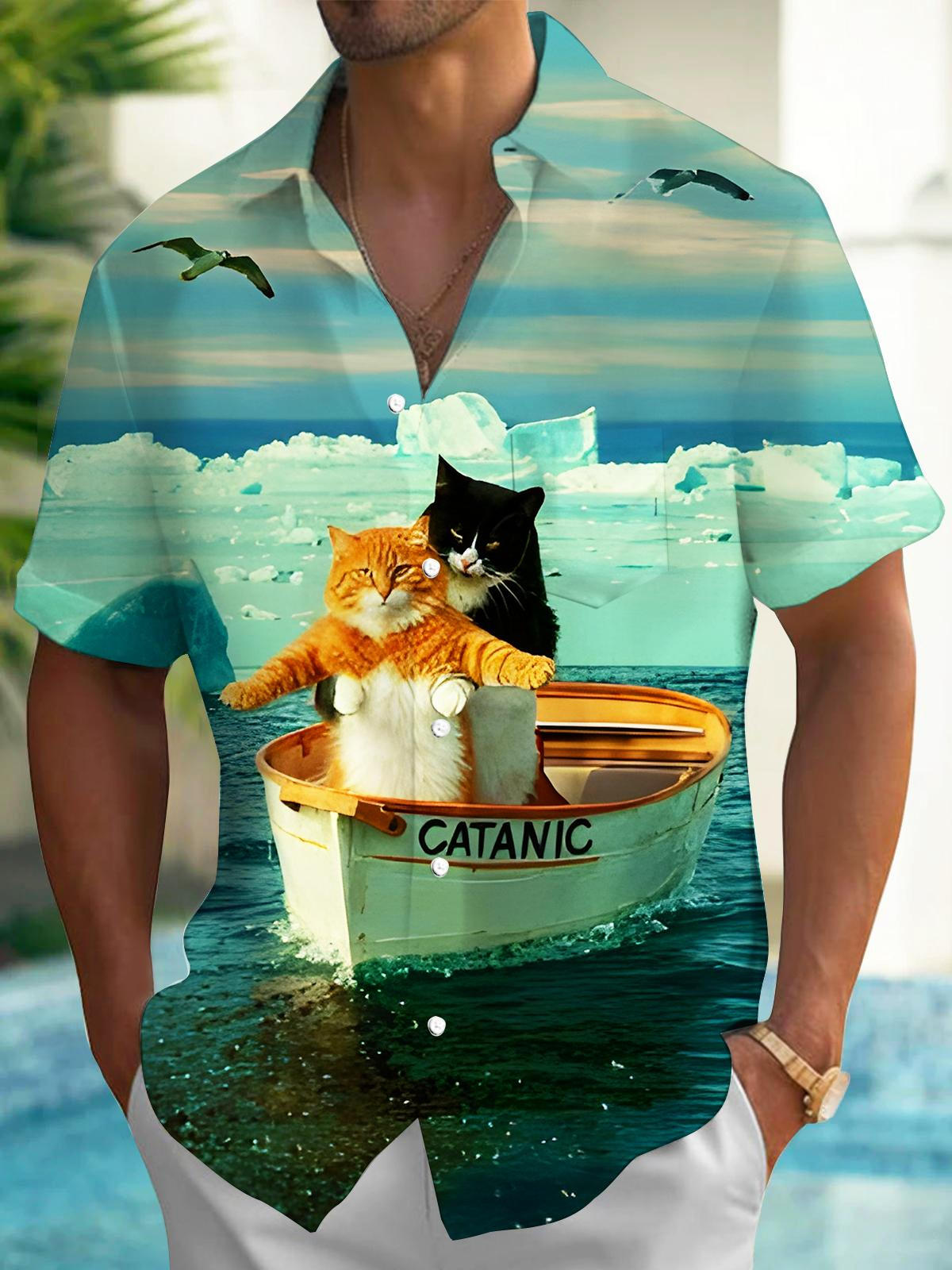 Fun Cat Titanic Boat Men's Pocket Short Sleeve Shirts