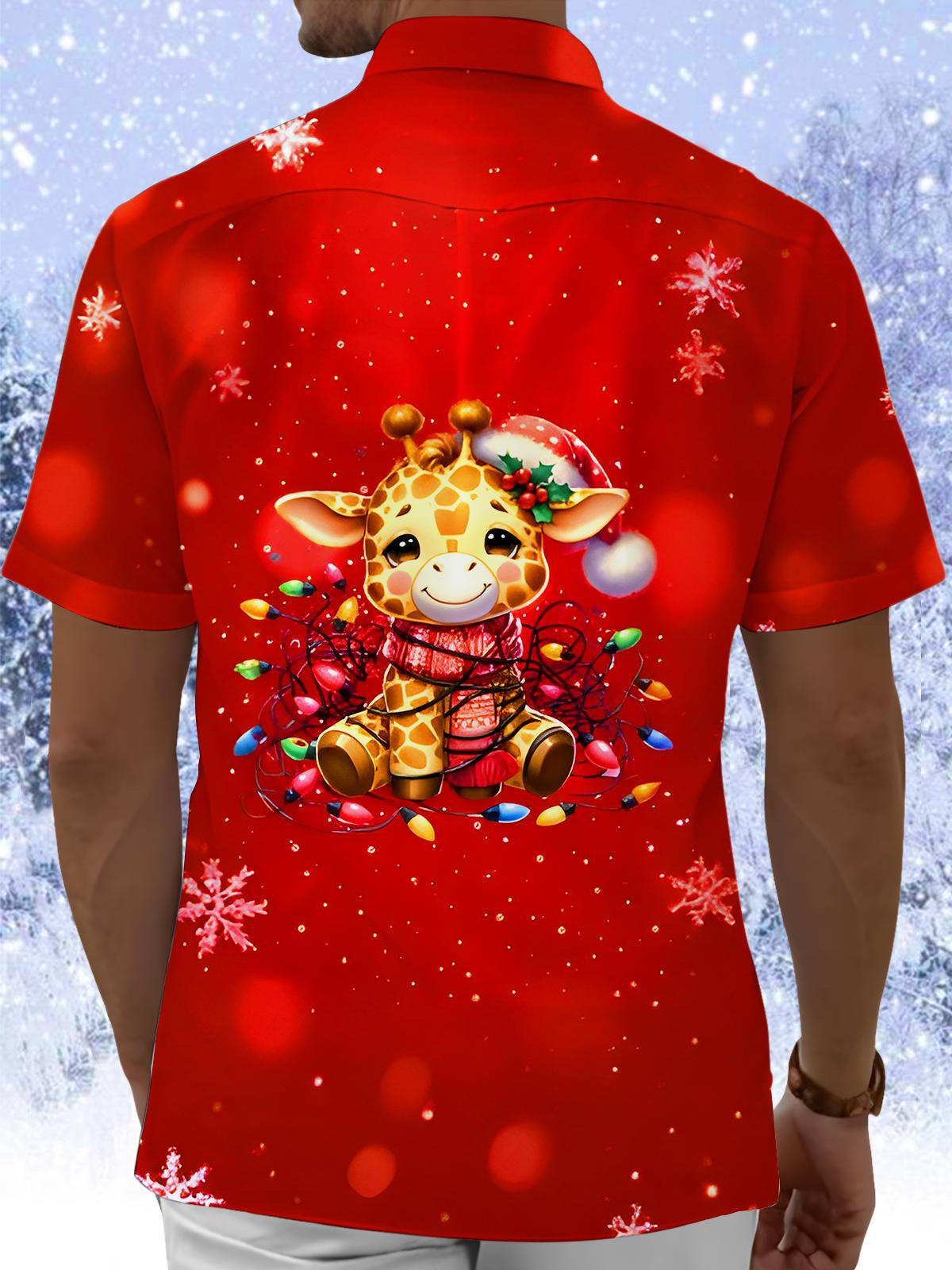 Fun Christmas Lights Snowflakes Giraffe Xmas Men's Pocket Short Sleeve Shirts