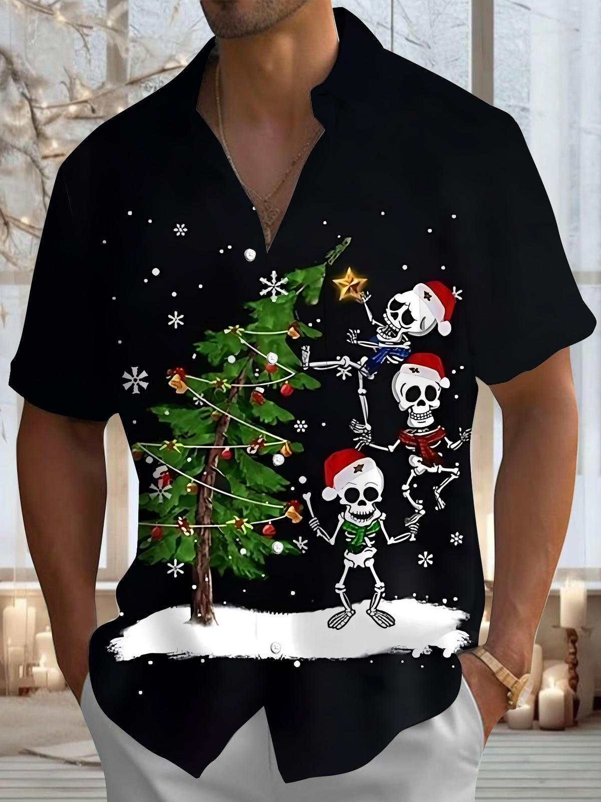Skull Christmas Tree Print Men's Pocket Short Sleeve Shirts