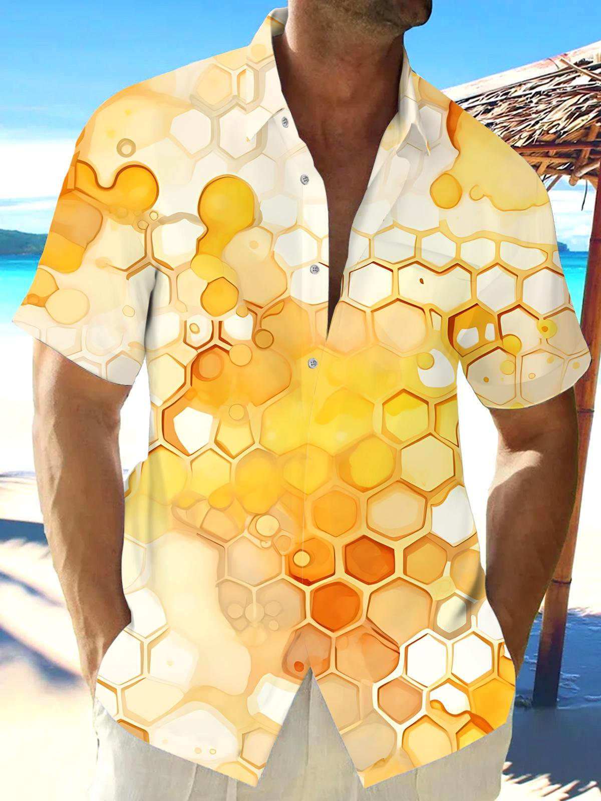 Beehive Print Men's Pocket Short Sleeve Shirts