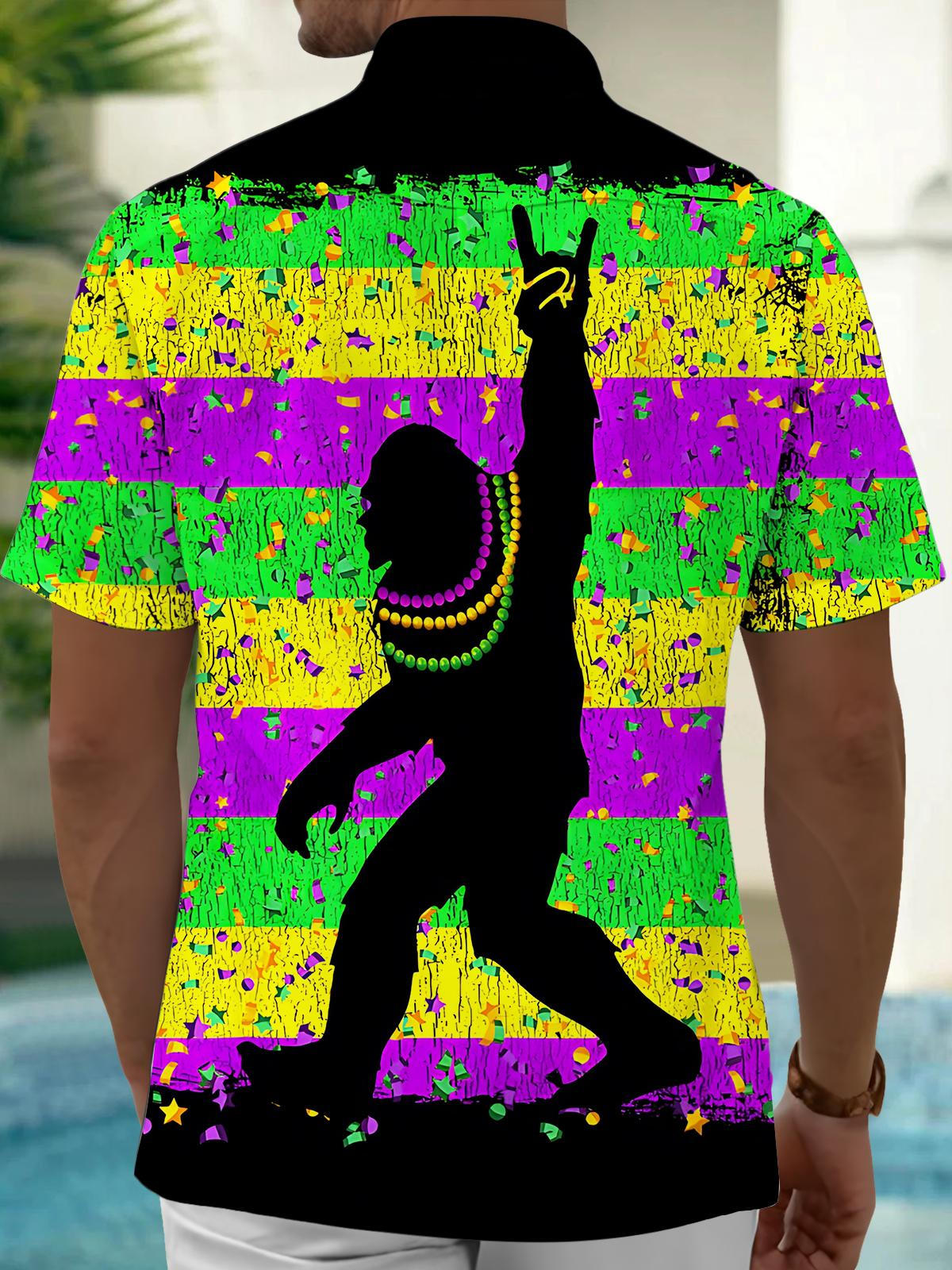 Mardi Gras Bigfoot Print Men's Pocket Short Sleeve Shirts