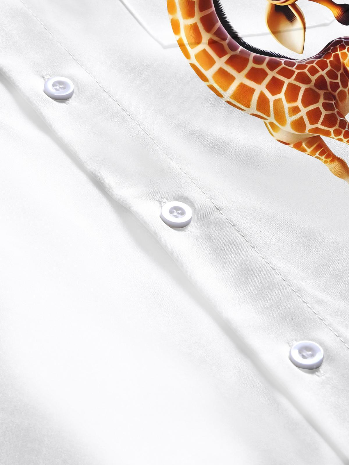 Giraffe Print Men's Pocket Short Sleeve Shirts