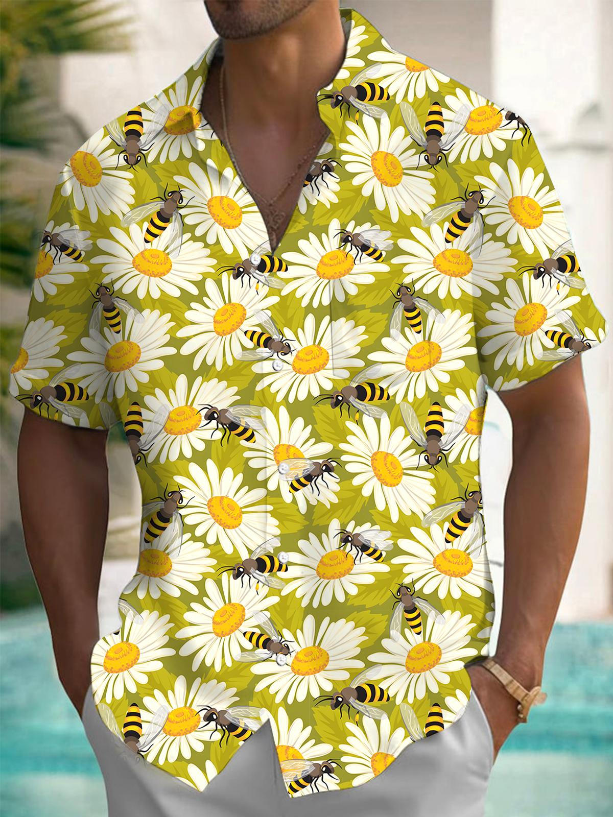 Bee Daisy Men's Pocket Short Sleeve Shirts
