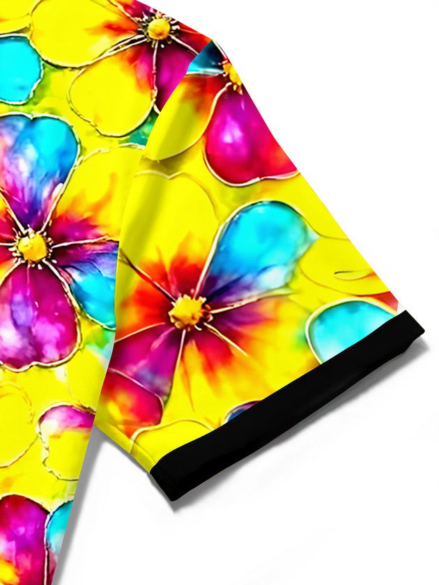 men's Hawaiian shirt close-up short sleeve