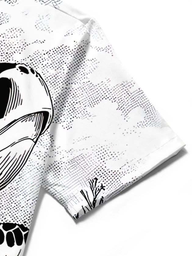 men's Hawaiian shirt close-up short sleeve