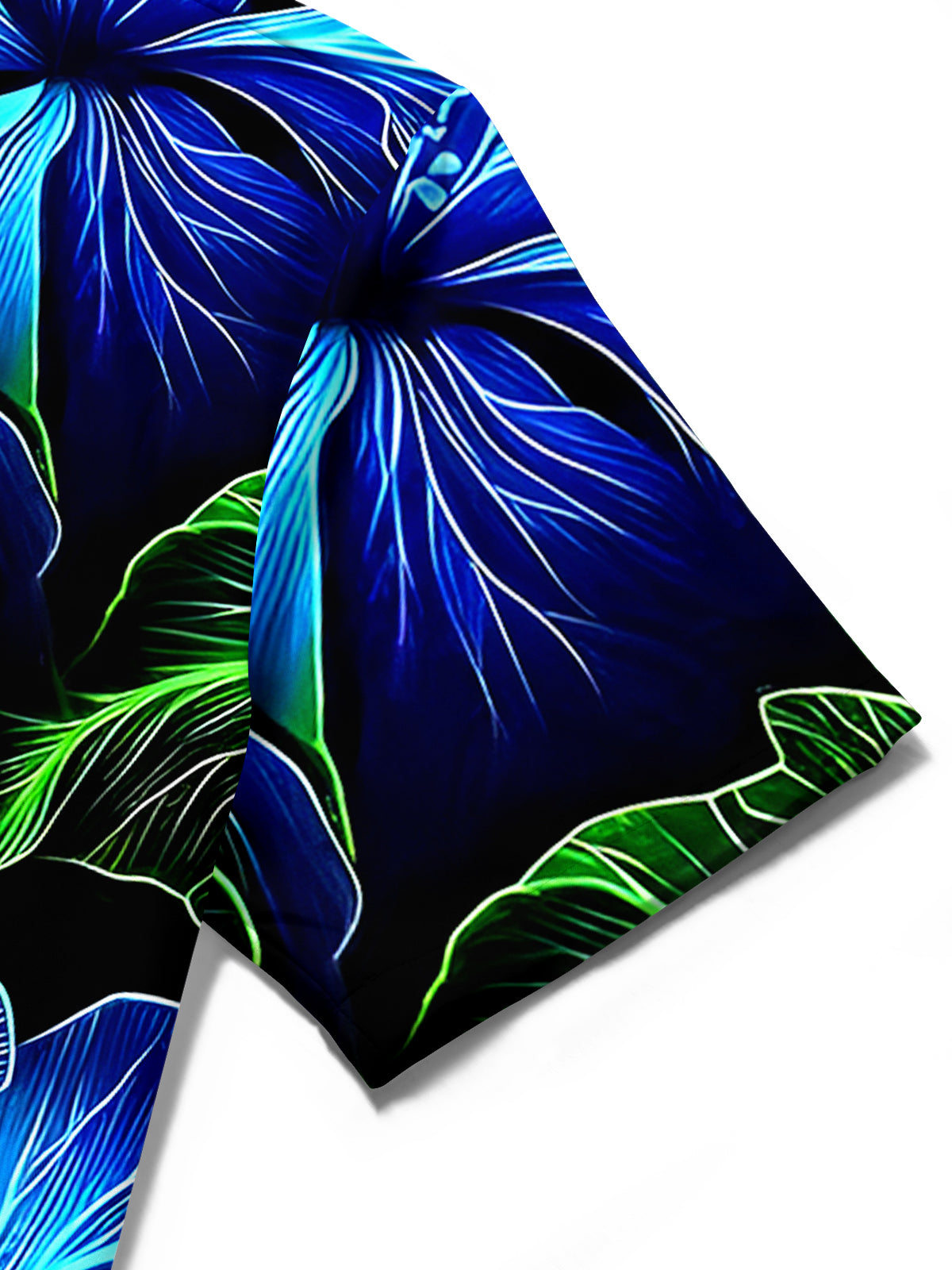 men's Hawaiian shirt close-up short sleeve