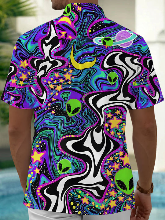 Abstract Alien Men's Pocket Short Sleeve Shirts