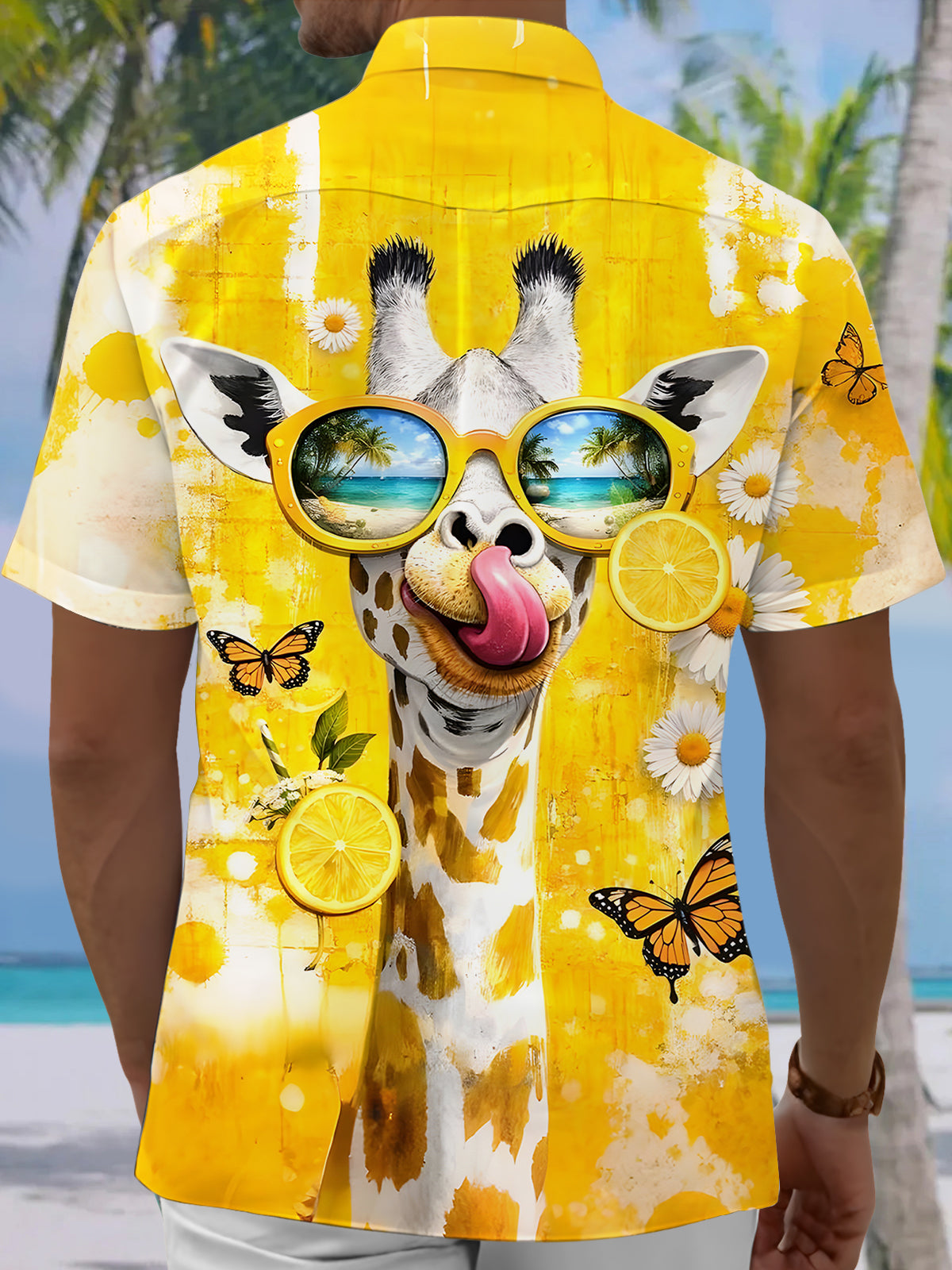 Hawaiian Giraffe Men's Pocket Short Sleeve Shirts