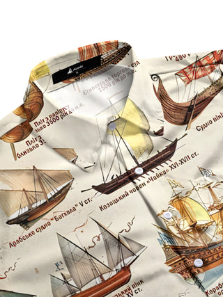 Men's aloha print pocket short sleeve shirt side view
