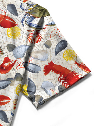 men's printed shirt close-up short sleeve