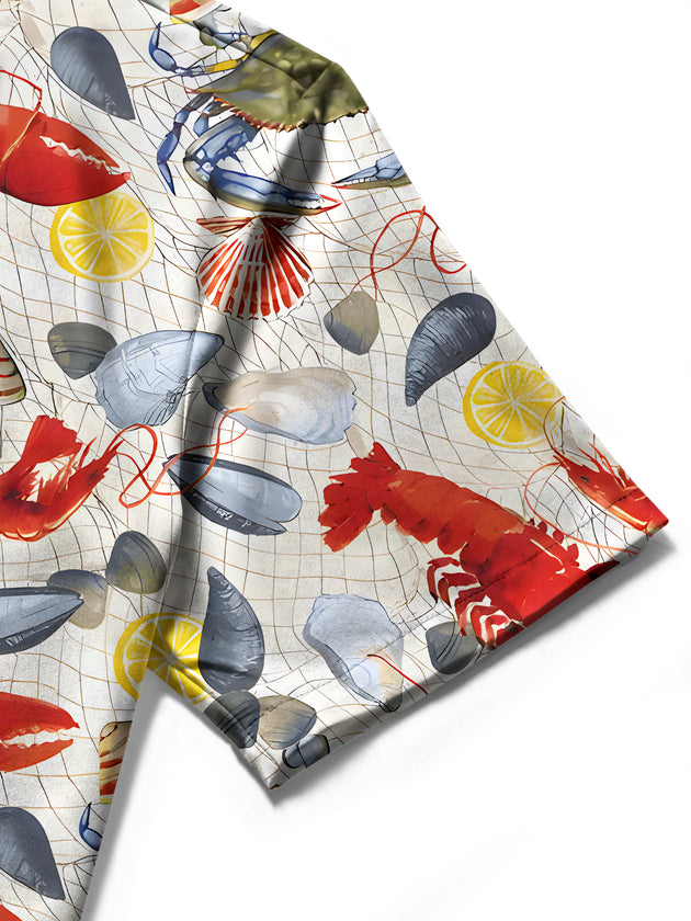 men's printed shirt close-up short sleeve
