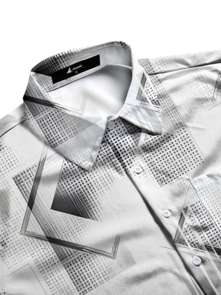 men's short sleeve shirt side view