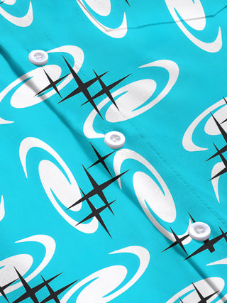 Men's geometric pocket short sleeve shirt flat lay pattern detail