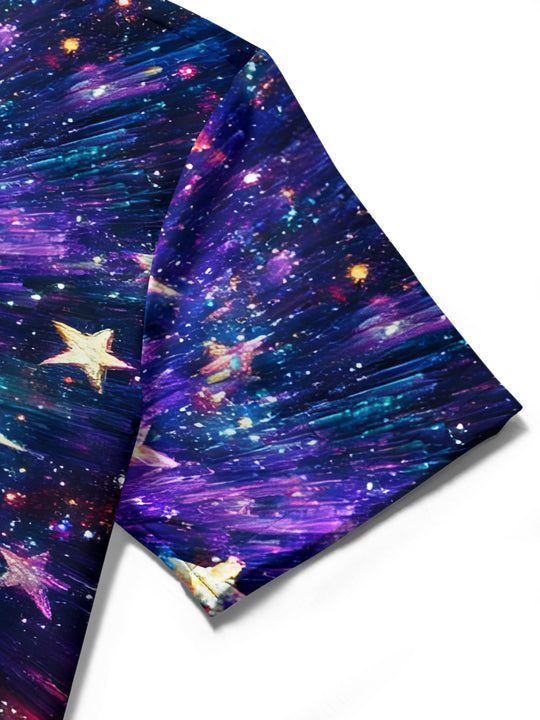 men's printed shirt close-up short sleeve