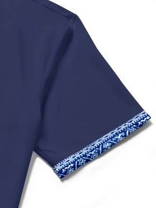 men's printed shirt close-up short sleeve