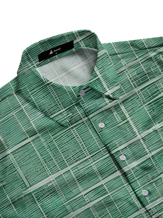 men's pattern print shirt side view