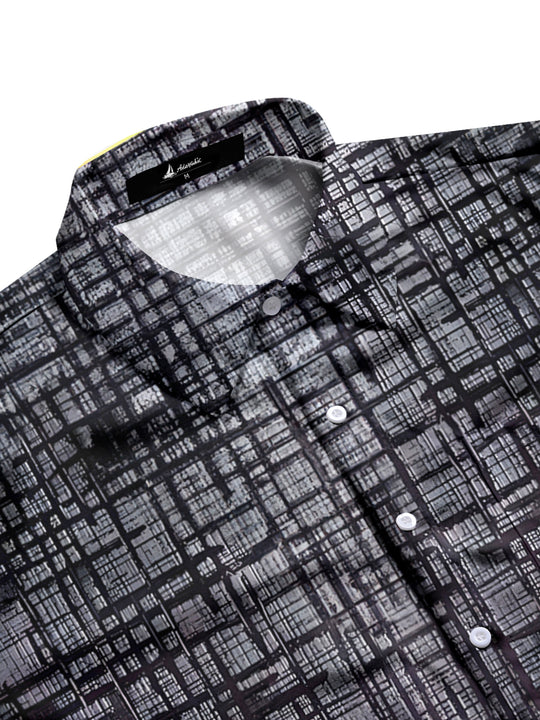 men's short sleeve shirt side view
