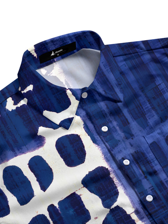 Men's geometric pattern pocket half sleeve shirt side view