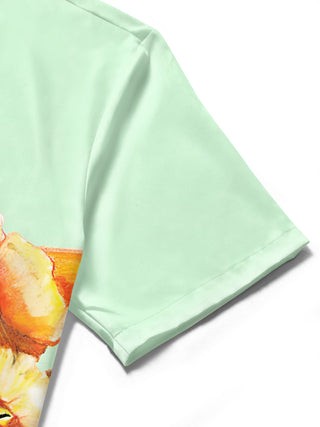 men's floral shirt close-up short sleeve