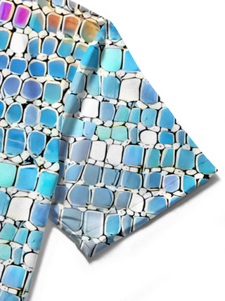 men's printed shirt close-up short sleeve