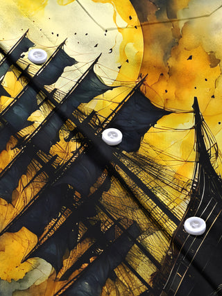 men's short sleeve pocket shirt button detail close-up