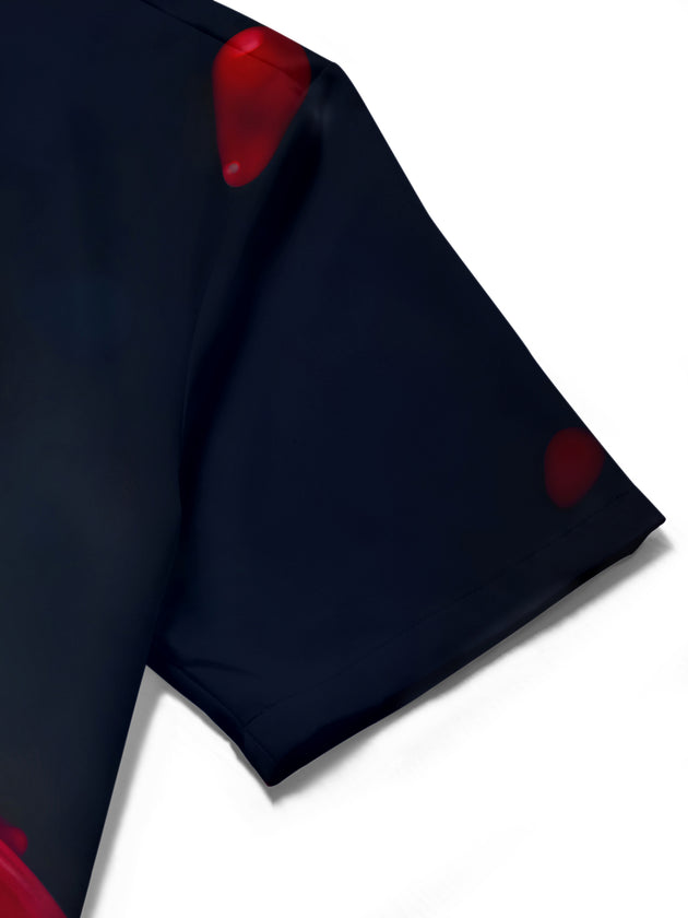 men's printed shirt close-up short sleeve