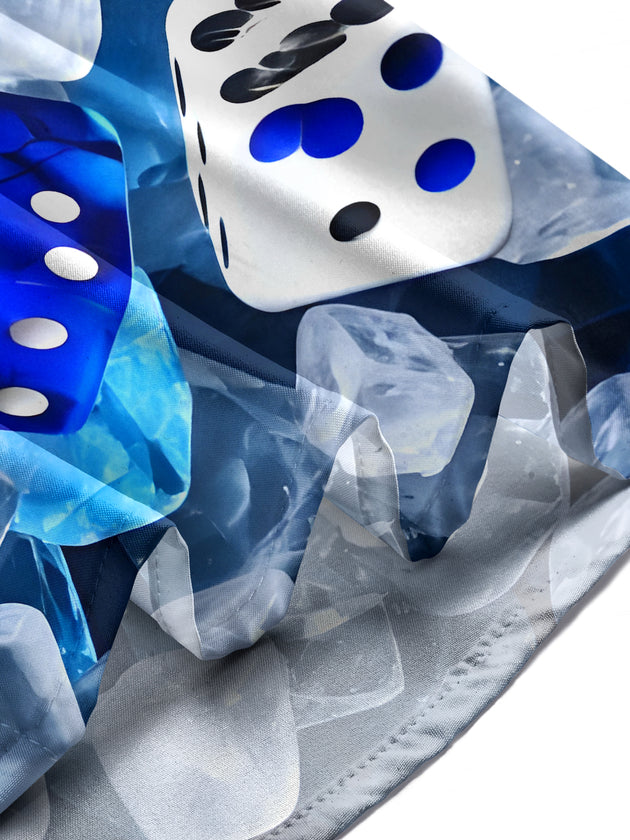 Men's short sleeve pocket shirt lifestyle shot