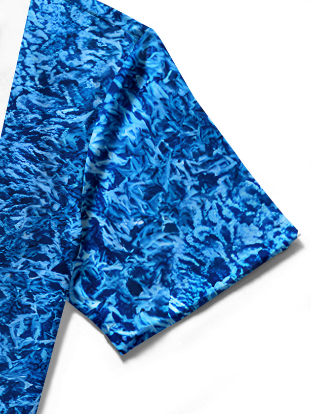 men's printed shirt close-up short sleeve