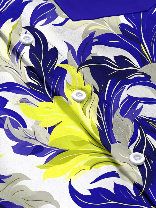 men's printed shirt close-up short sleeve