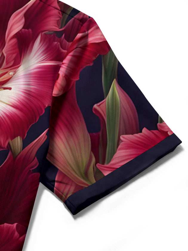 men's floral shirt close-up short sleeve