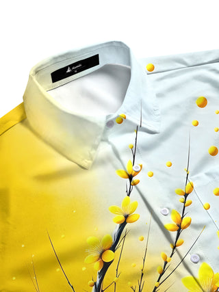 Men's floral print short sleeve shirt flat lay pattern detail