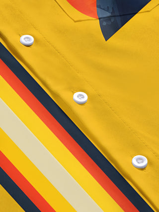 men's printed shirt close-up short sleeve