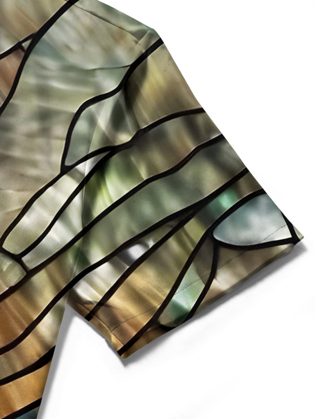 men's printed shirt close-up short sleeve