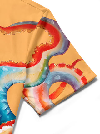 men's Hawaiian shirt close-up short sleeve