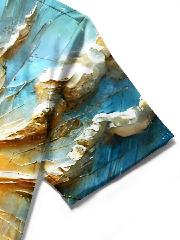 men's printed shirt close-up short sleeve