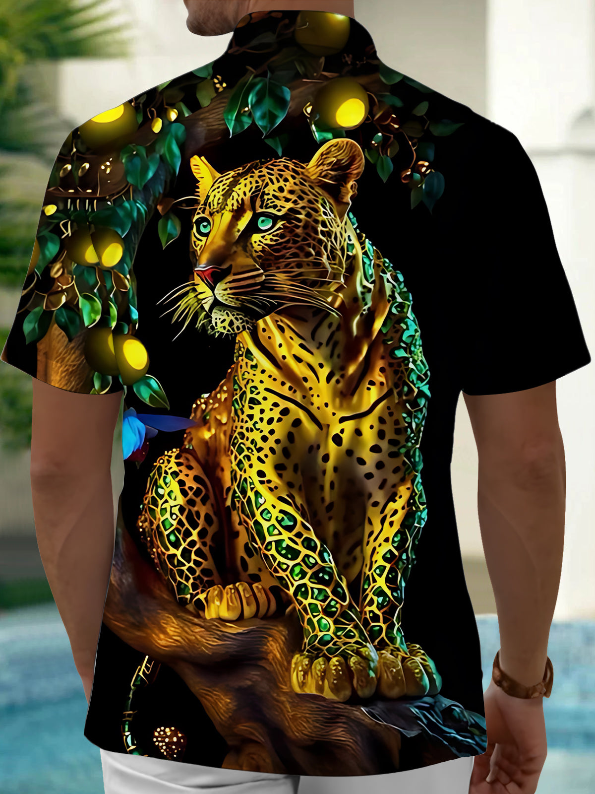 Golden Leopard Print Men's Pocket Short Sleeve Shirts