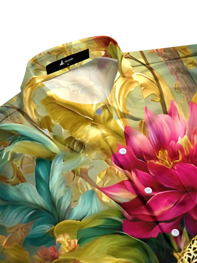 Men's short sleeve shirt with botanical print, side view