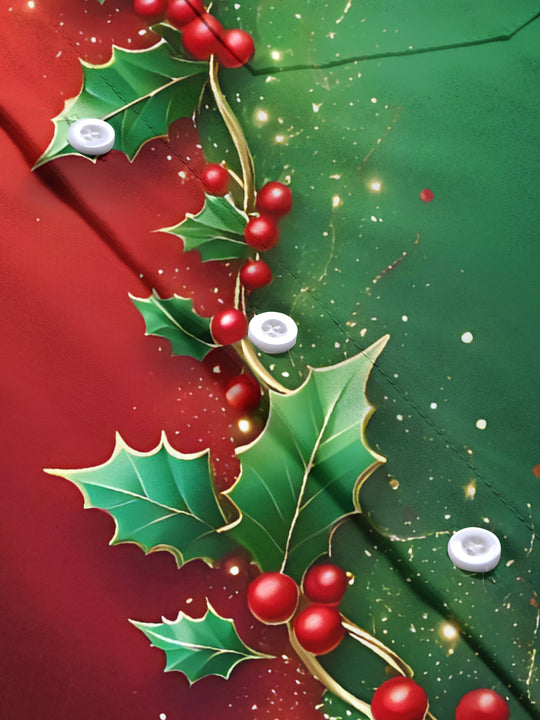 Men's Christmas holly berry print short sleeve shirt close-up stitching detail