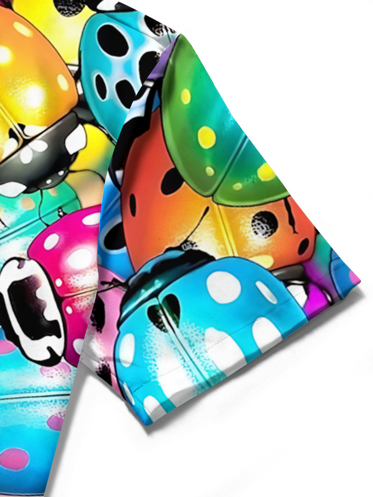 Ladybug Print Men's Pocket Short Sleeve Shirts