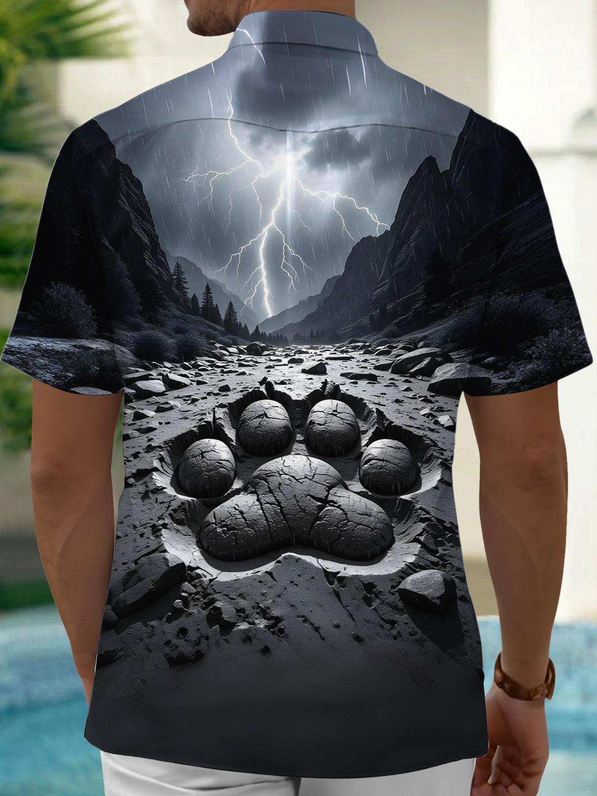 Valley Lightning Paw Print Men's Pocket Short Sleeve Shirts