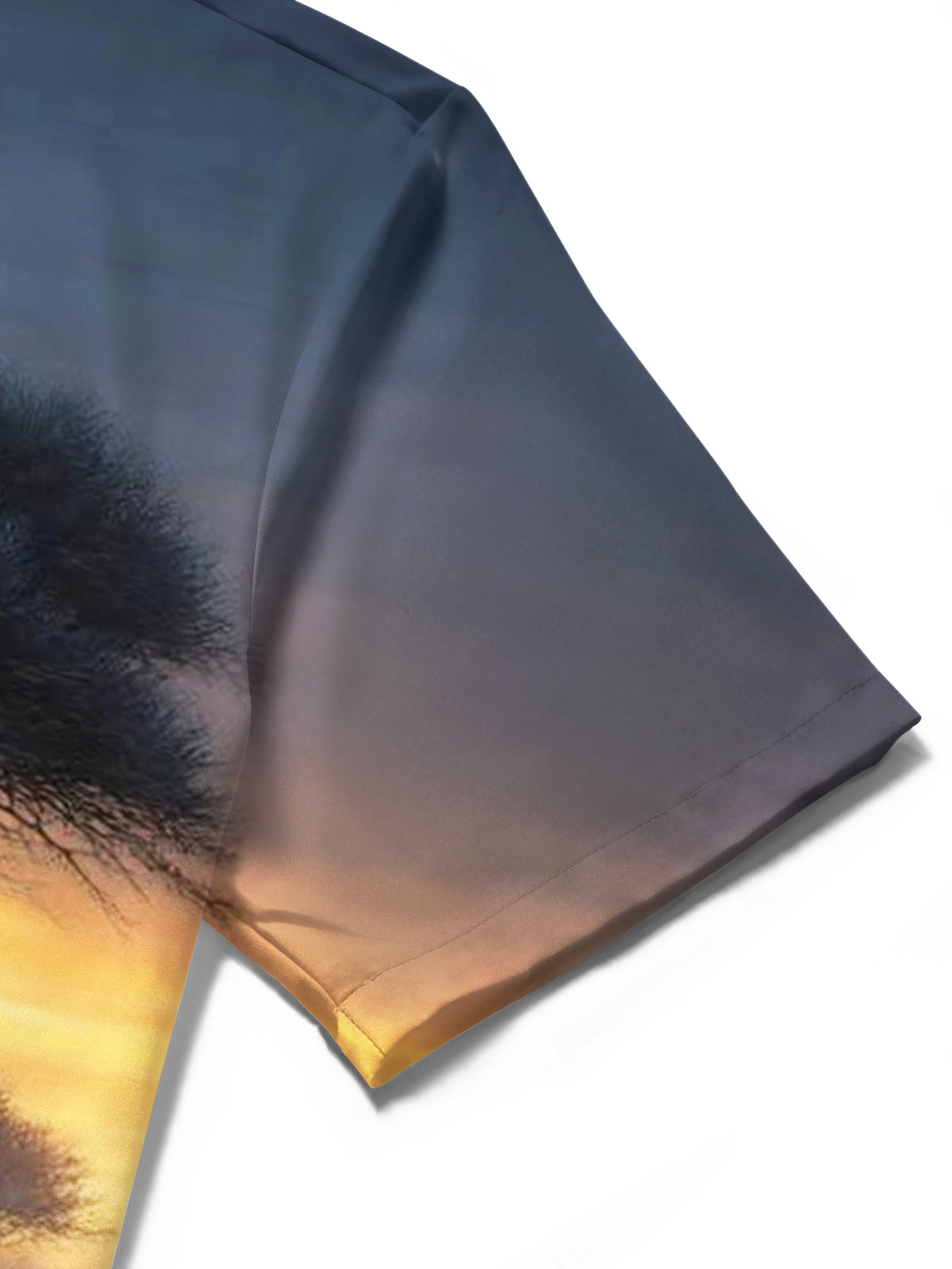 Wildebeest Tree Print Men's Pocket Short Sleeve Shirts