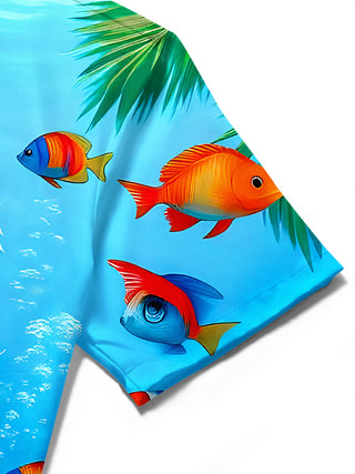 men's Christmas shirt close-up short sleeve