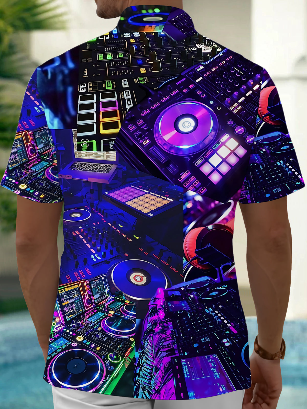 DJ Equipment Print Men's Pocket Short Sleeve Shirts