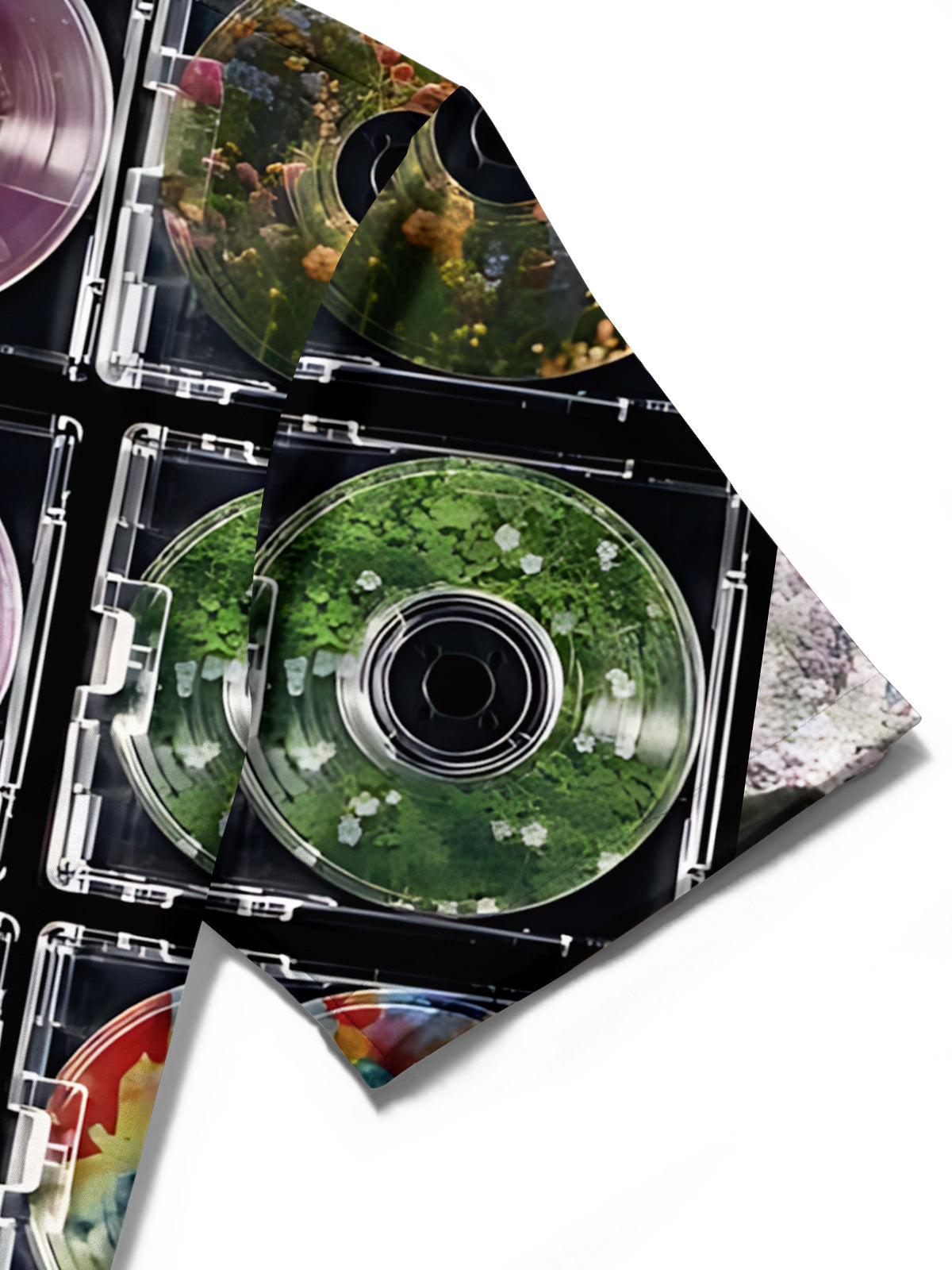 CD Print Men's Pocket Short Sleeve Shirts