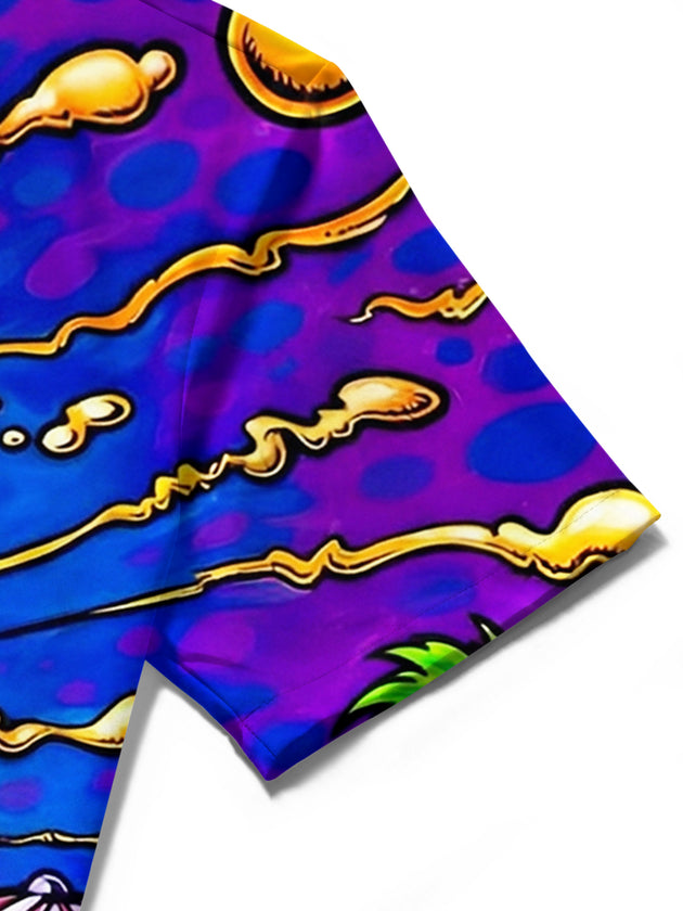 men's Hawaiian shirt close-up short sleeve